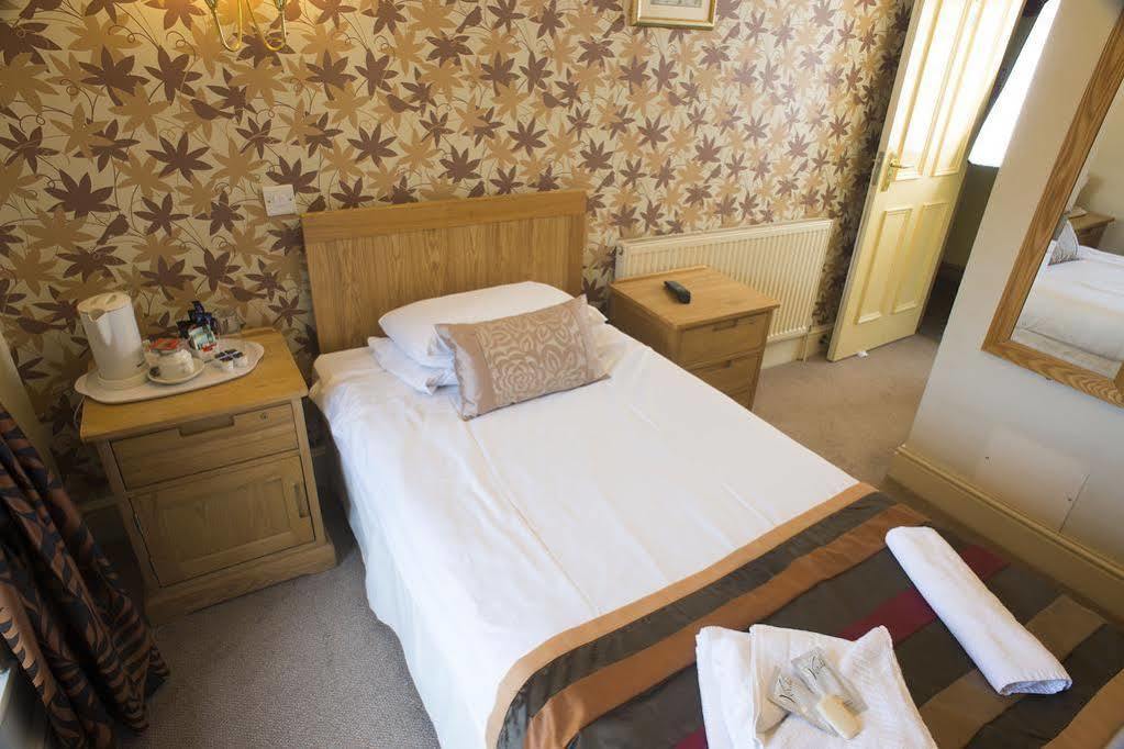 Radstock Hotel near Bath Exteriör bild